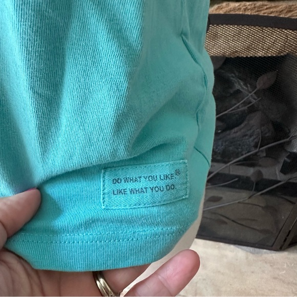 Life is Good 30-A turquoise tee size small - Picture 2 of 8